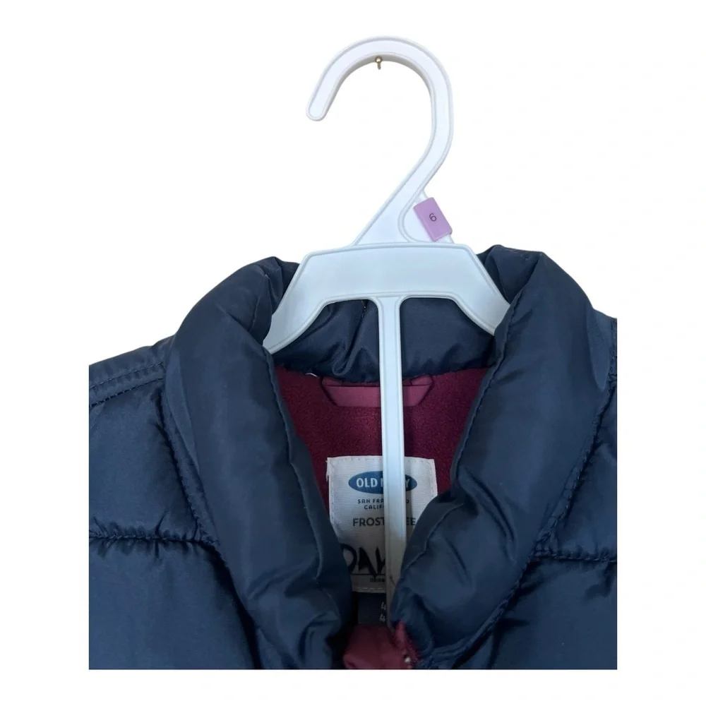 Bundle Of Boys Puffer Vest and Wind Breaker Jacket Old Navy and Gap Size 4